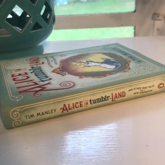 Alice in tumbler-Land by Tim Manley - Picture 2 of 4